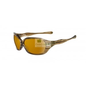 http://www.ceskaoptika.cz/7446-thickbox/damske-slunecni-bryle-oakley-betray.jpg